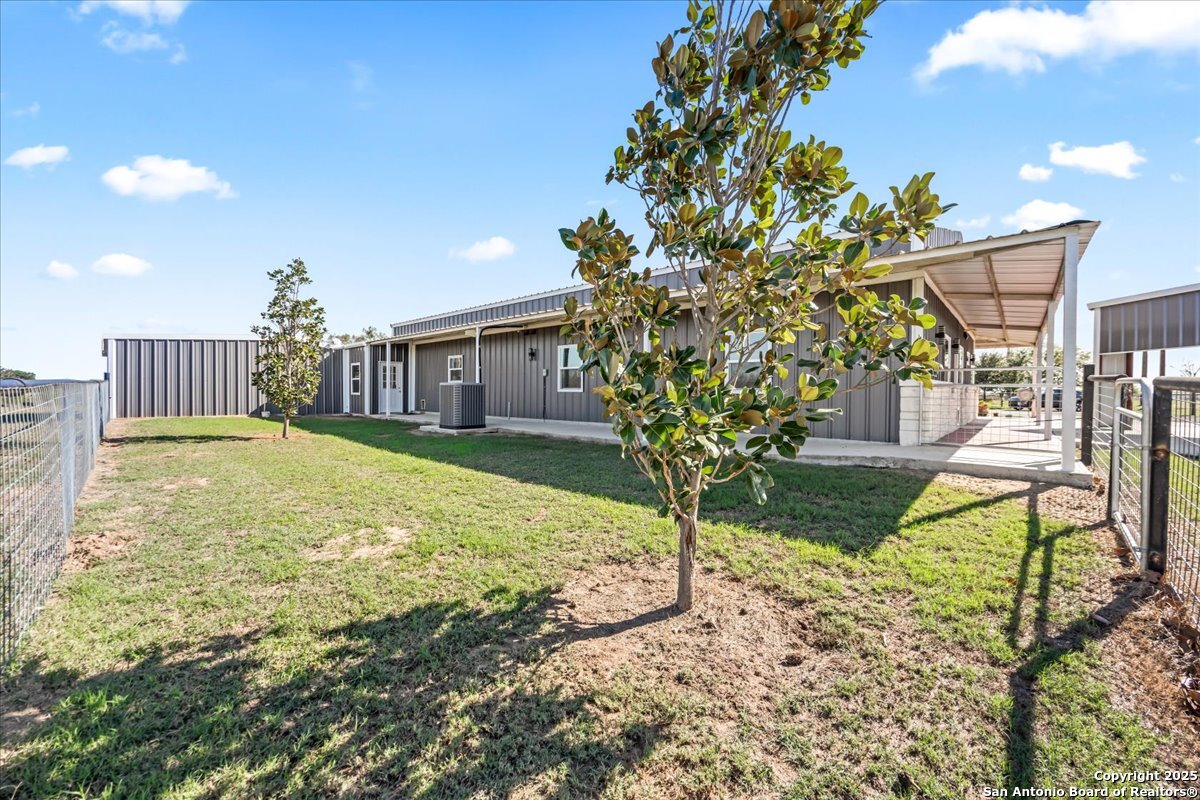 6653 Fm 539 Floresville TX 78114