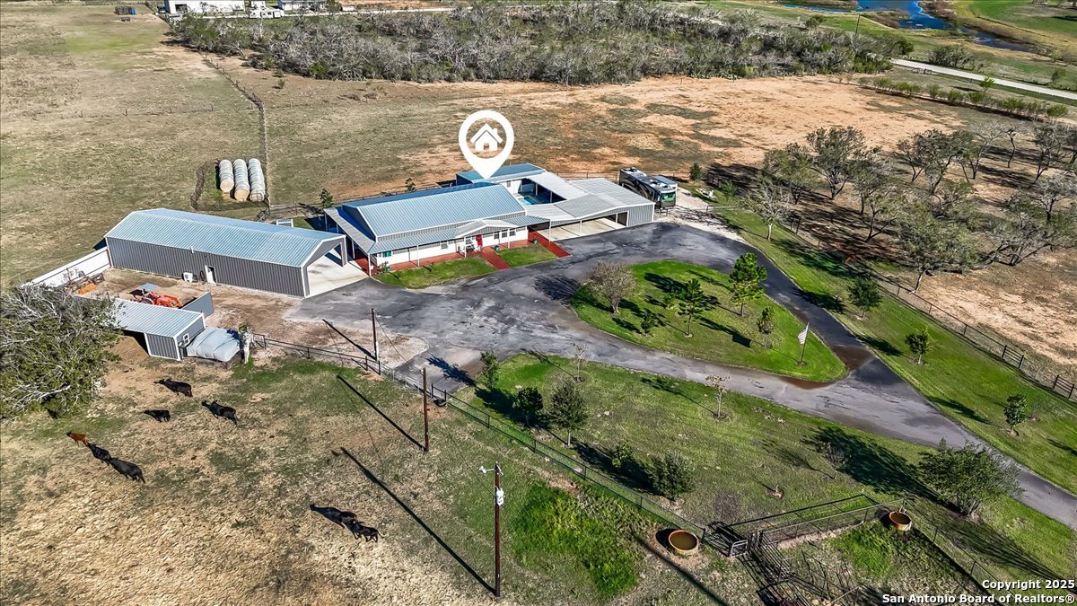 6653 Fm 539 Floresville TX 78114