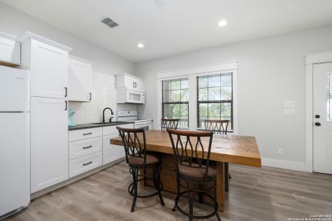 109 Waring Welfare Boerne TX 78015