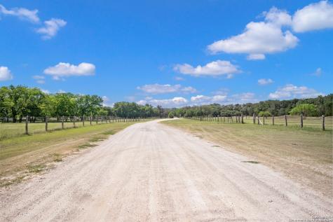 109 Waring Welfare Boerne TX 78015