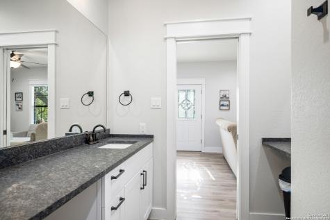 109 Waring Welfare Boerne TX 78015