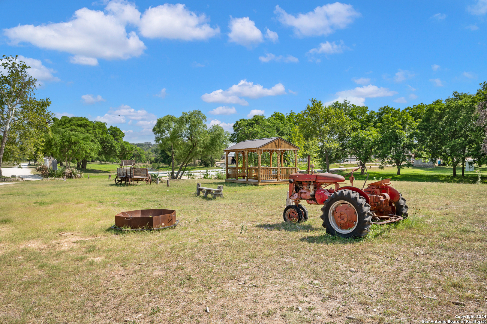 109 Waring Welfare Boerne TX 78015