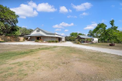 109 Waring Welfare Boerne TX 78015