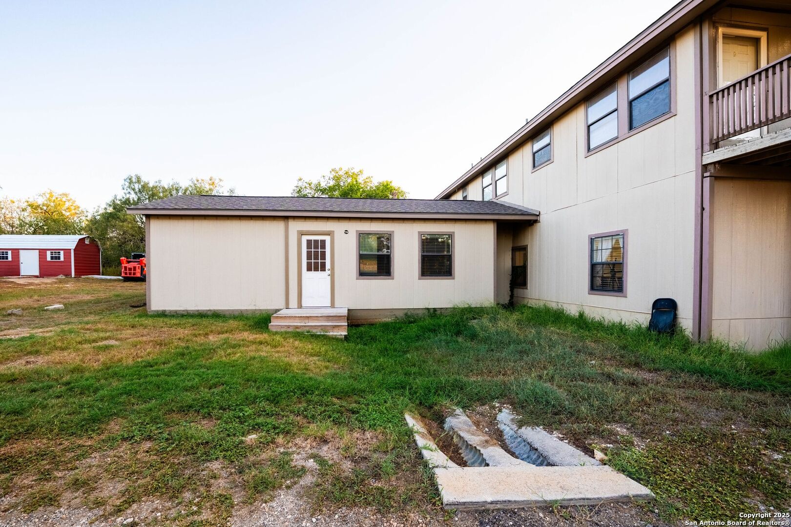 4514 Billy Sames Drive Adkins TX 78101