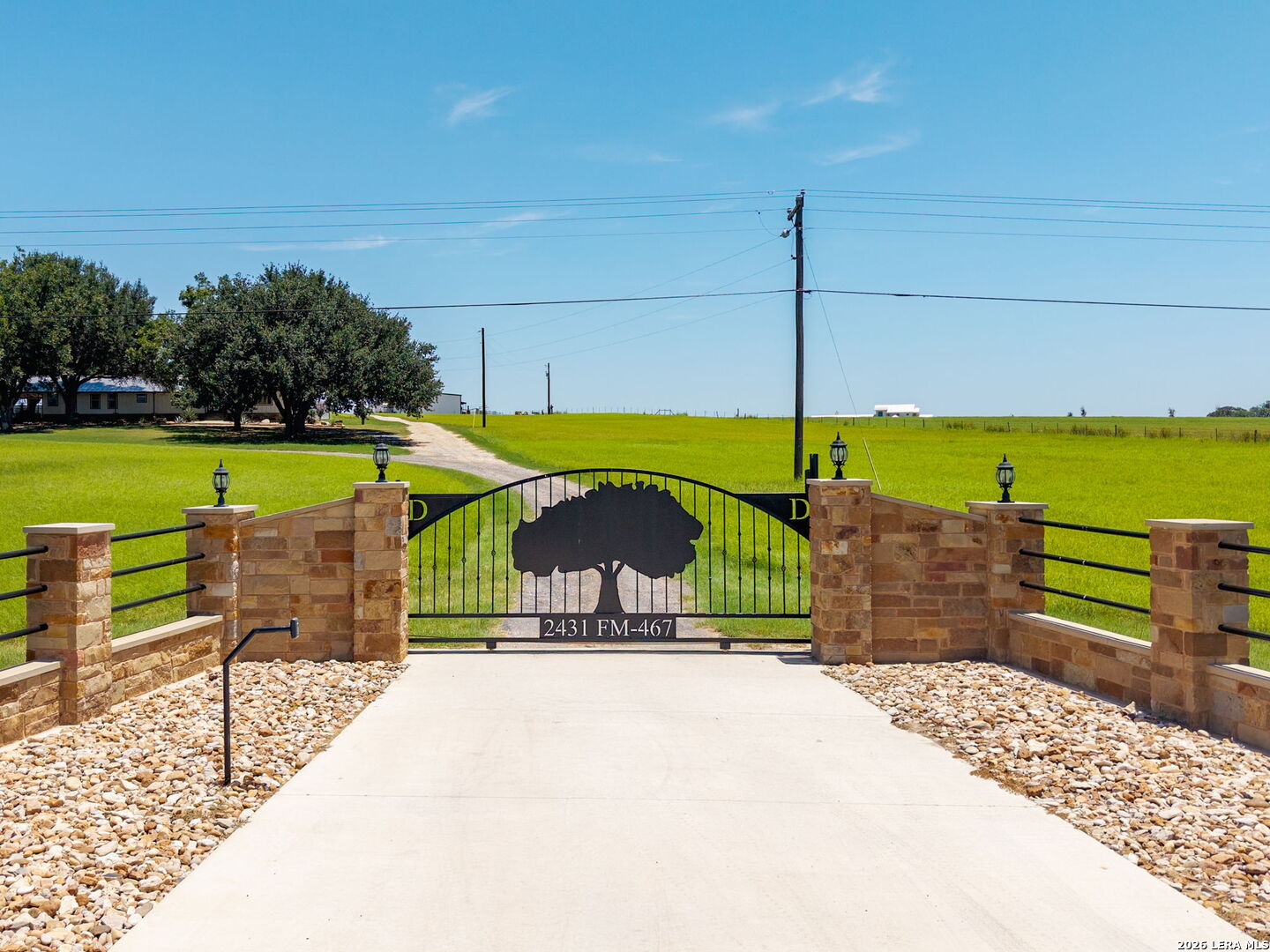 2431 Fm 467 Seguin TX 78155