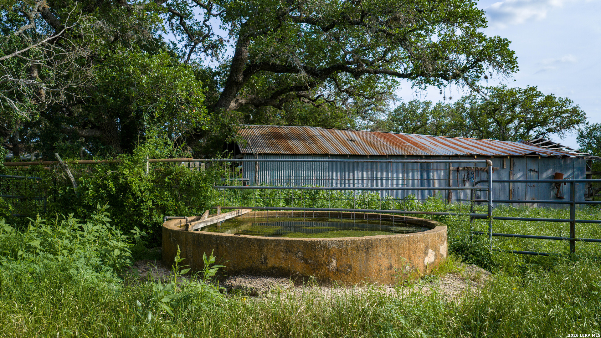 250 County Road 241 Hondo TX 78861