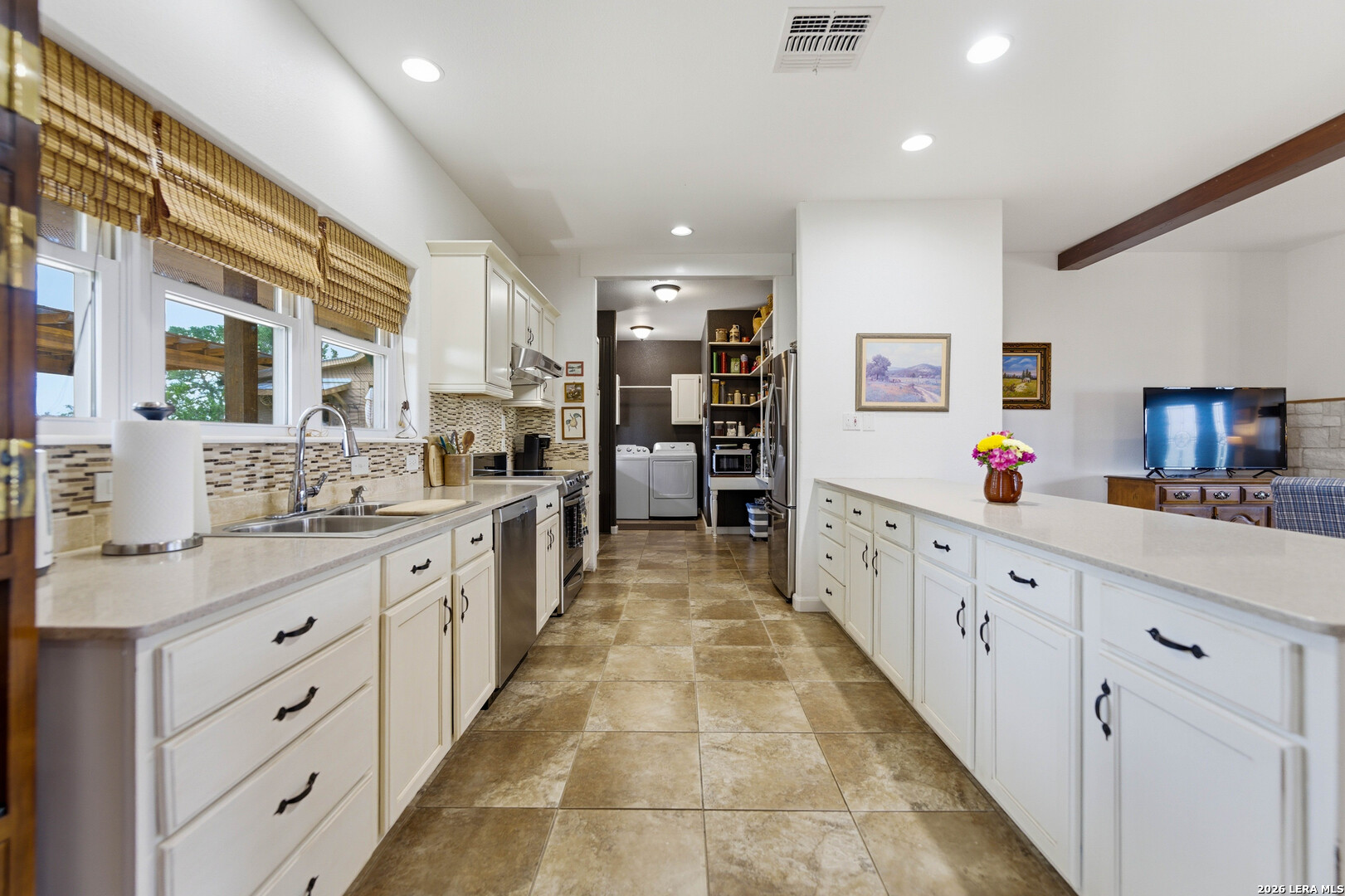 250 County Road 241 Hondo TX 78861