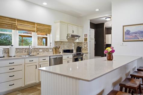 250 County Road 241 Hondo TX 78861