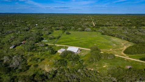 250 County Road 241 Hondo TX 78861