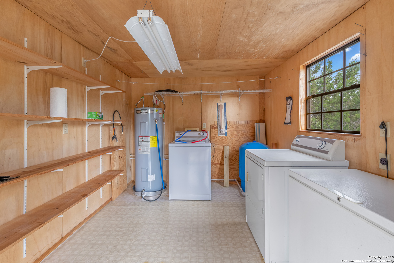 932 Shin Oak Menard TX 76859