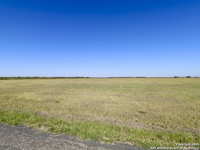 00 County Road 5717 Devine TX 78016