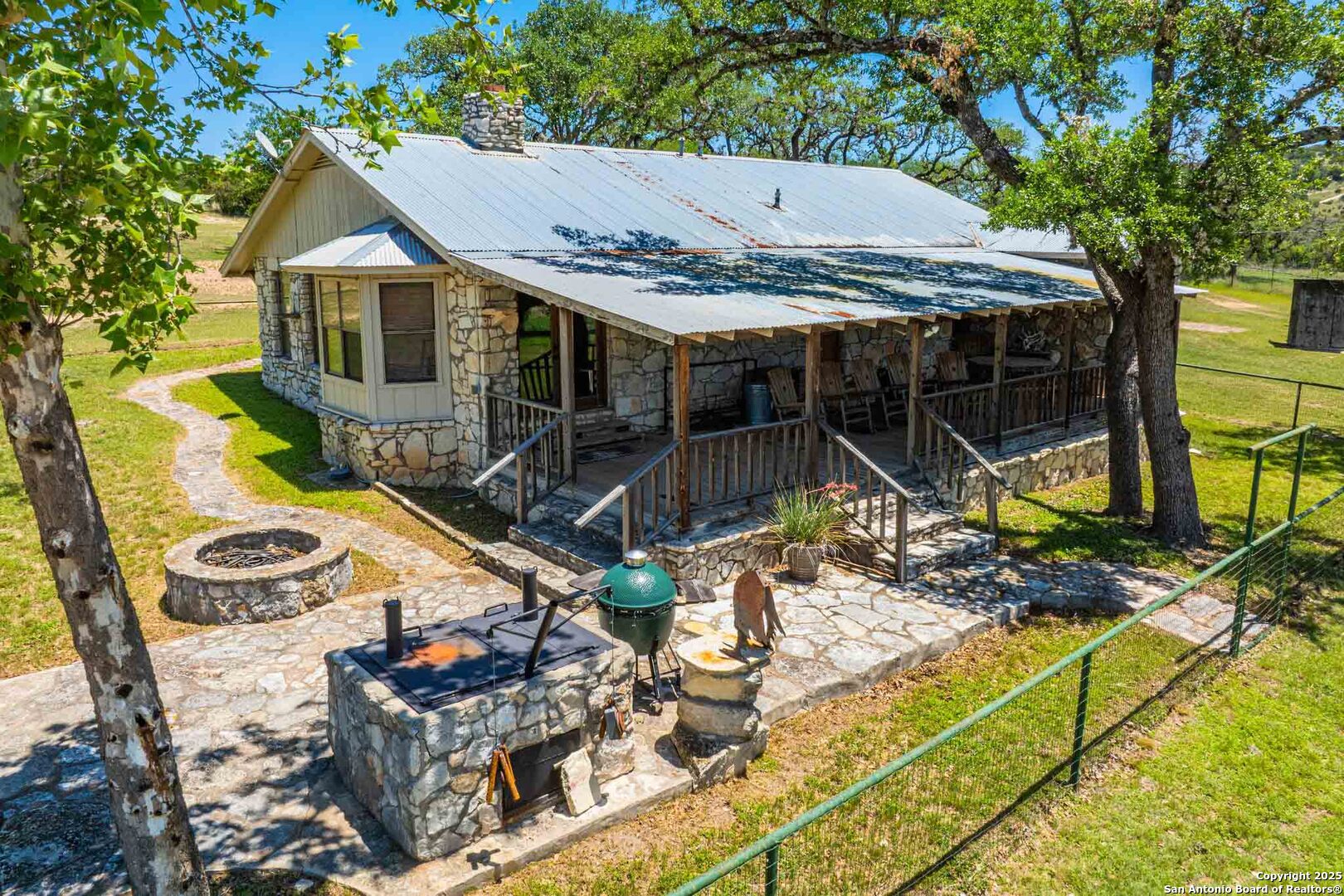 171 Flach Road Comfort TX 78013