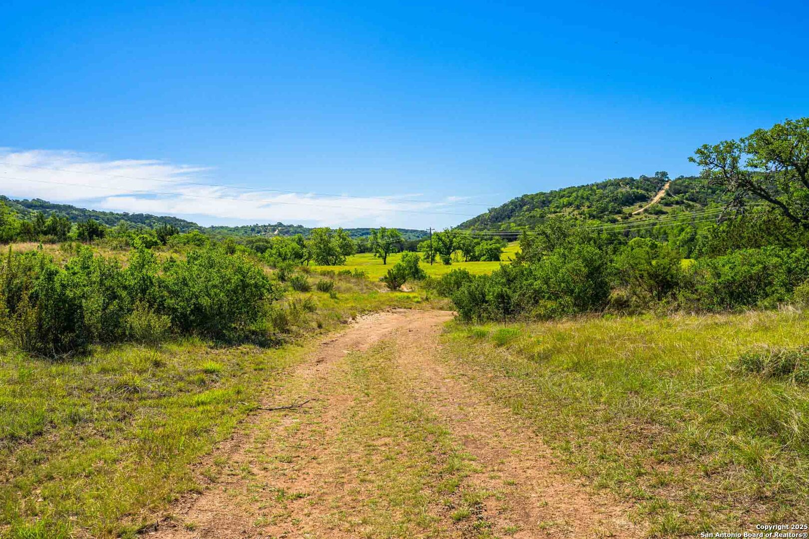 171 Flach Road Comfort TX 78013