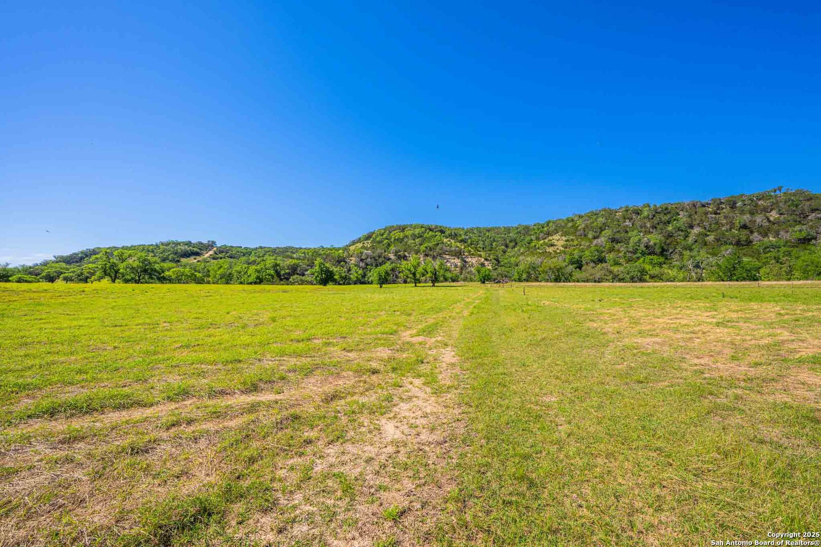 171 Flach Road Comfort TX 78013