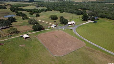 3558 Fm 536 Floresville TX 78114