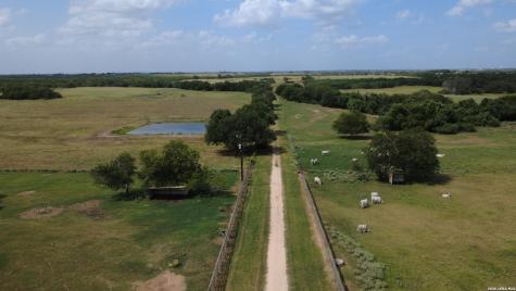 3558 Fm 536 Floresville TX 78114