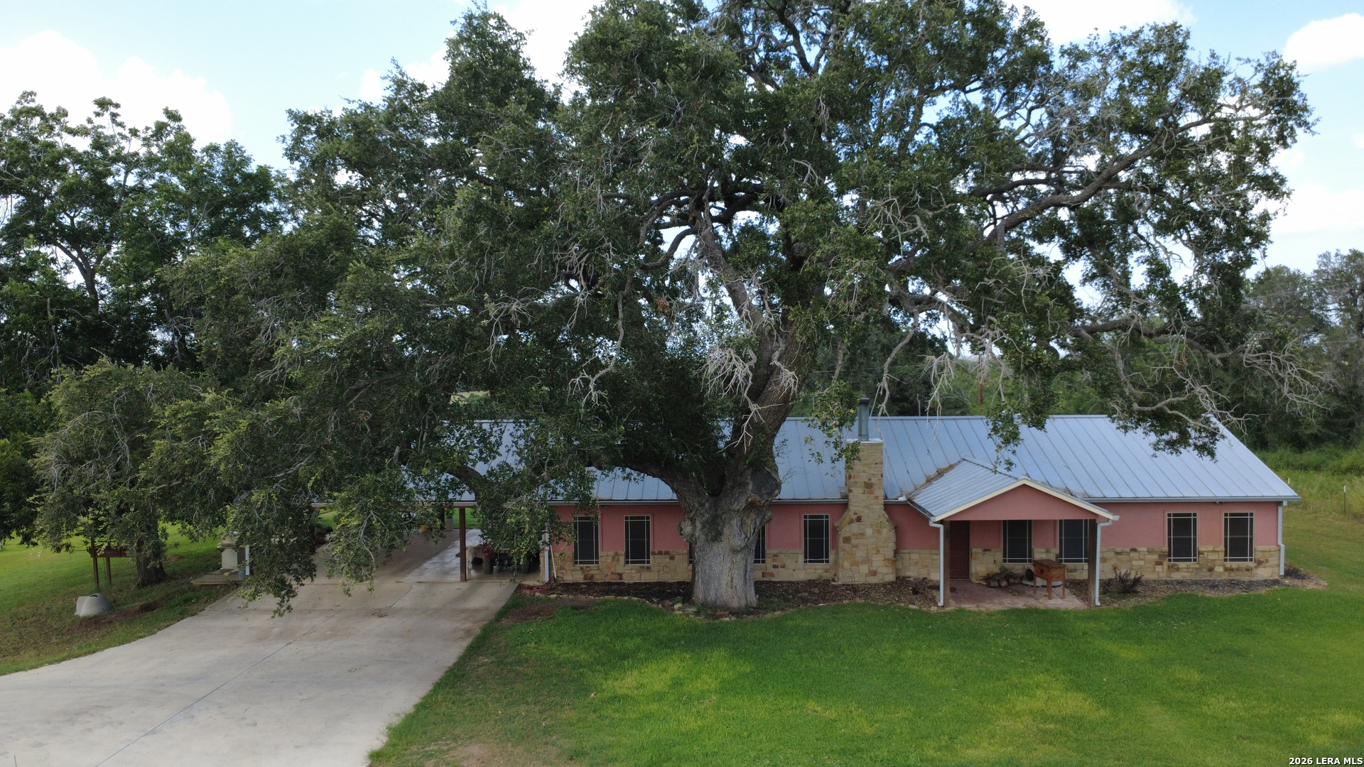 3558 Fm 536 Floresville TX 78114