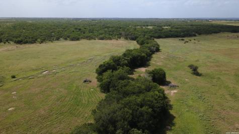 3558 Fm 536 Floresville TX 78114