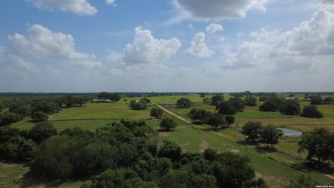 3558 Fm 536 Floresville TX 78114