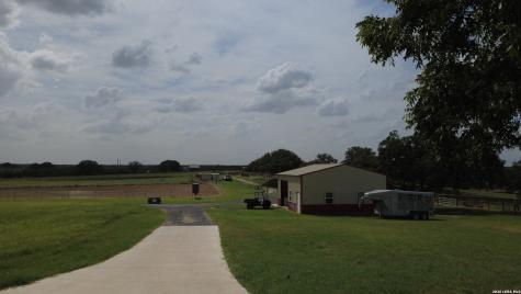 3558 Fm 536 Floresville TX 78114