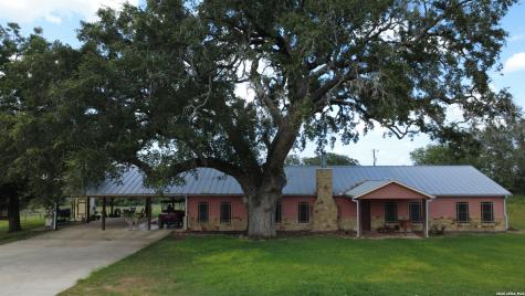 3558 Fm 536 Floresville TX 78114