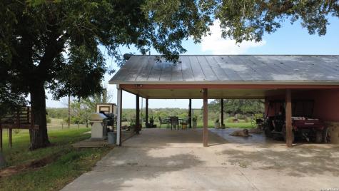 3558 Fm 536 Floresville TX 78114