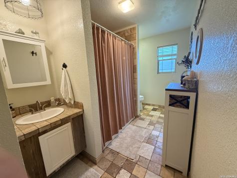 3558 Fm 536 Floresville TX 78114