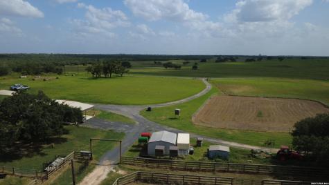 3558 Fm 536 Floresville TX 78114