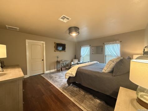 3558 Fm 536 Floresville TX 78114