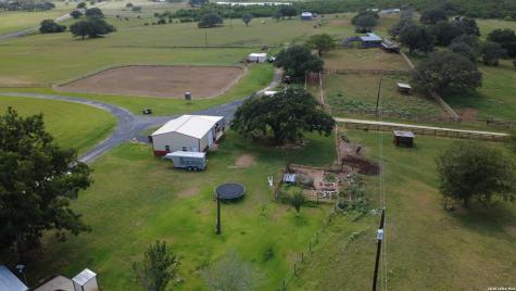 3558 Fm 536 Floresville TX 78114