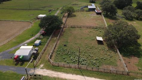 3558 Fm 536 Floresville TX 78114
