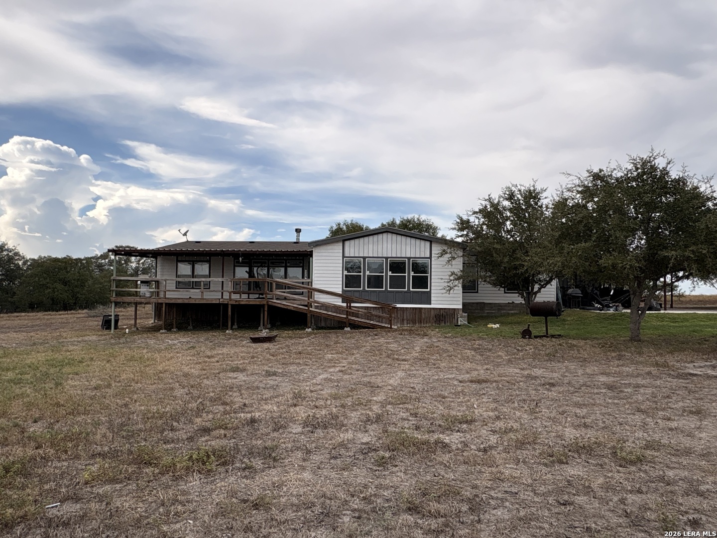 910 Pr 6255 Hobson TX 78117