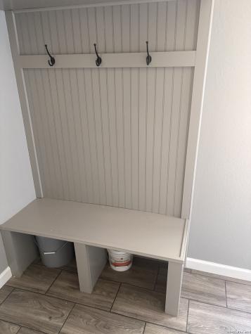 910 Pr 6255 Hobson TX 78117