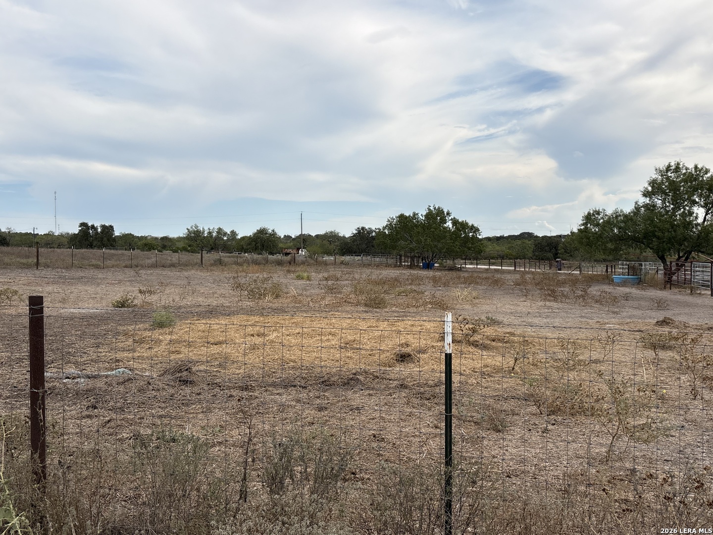 910 Pr 6255 Hobson TX 78117