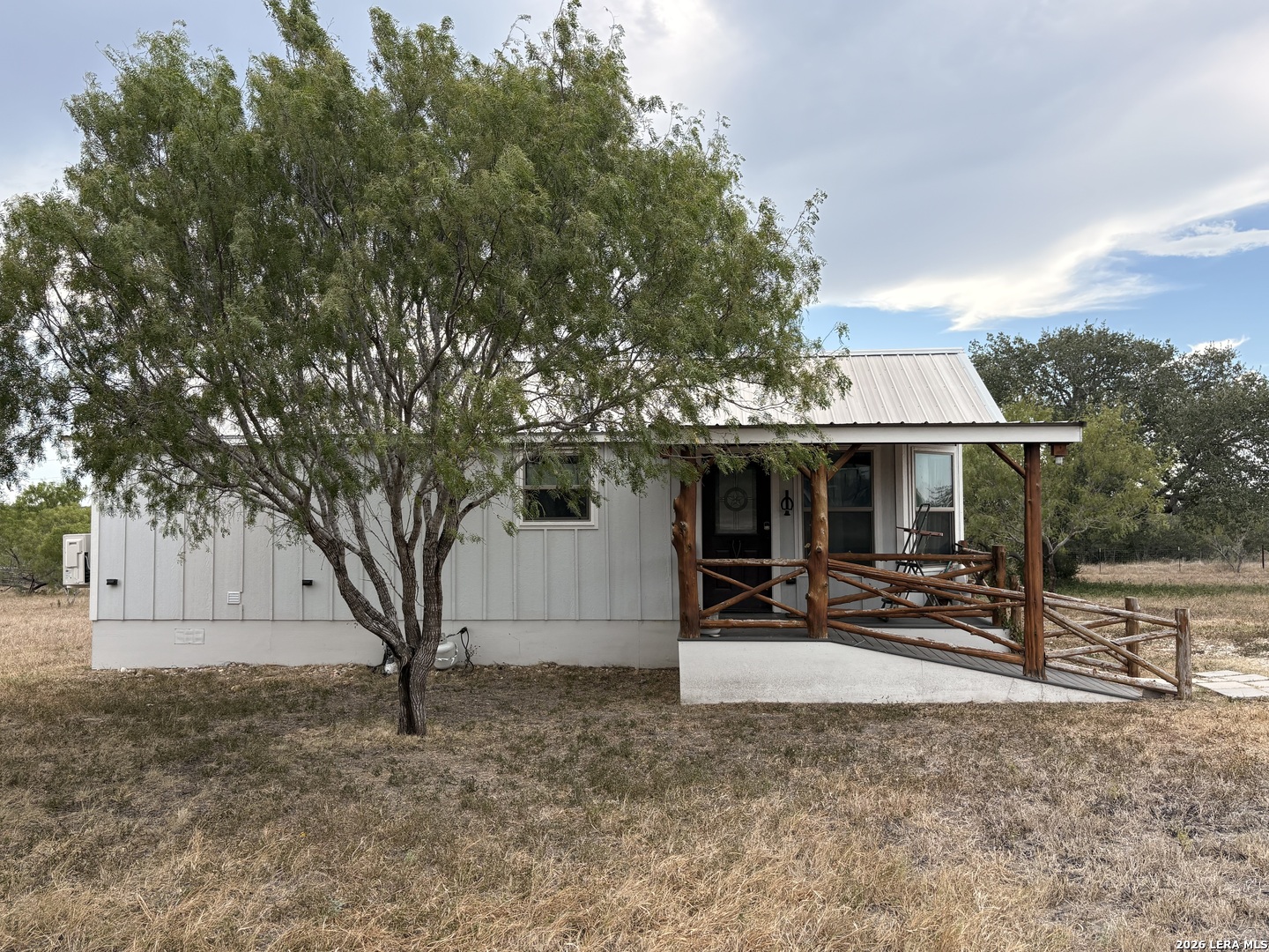 910 Pr 6255 Hobson TX 78117