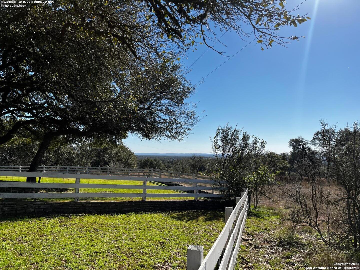 205 Crabapple Road Kendalia TX 78027