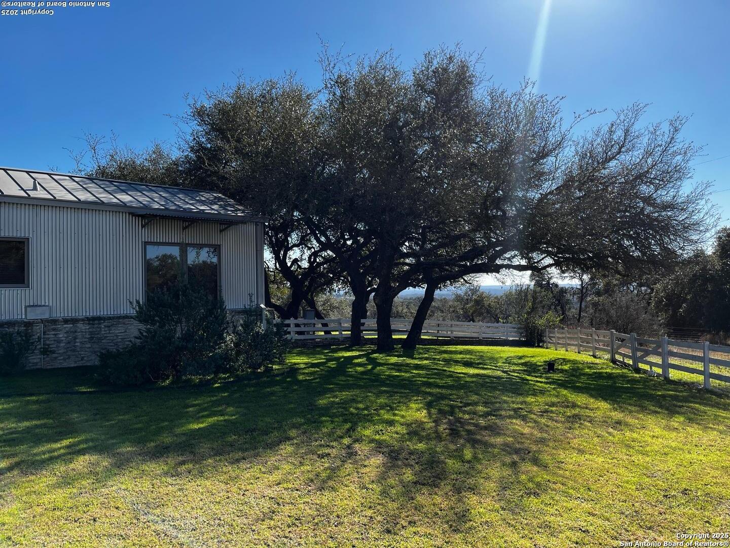 205 Crabapple Road Kendalia TX 78027