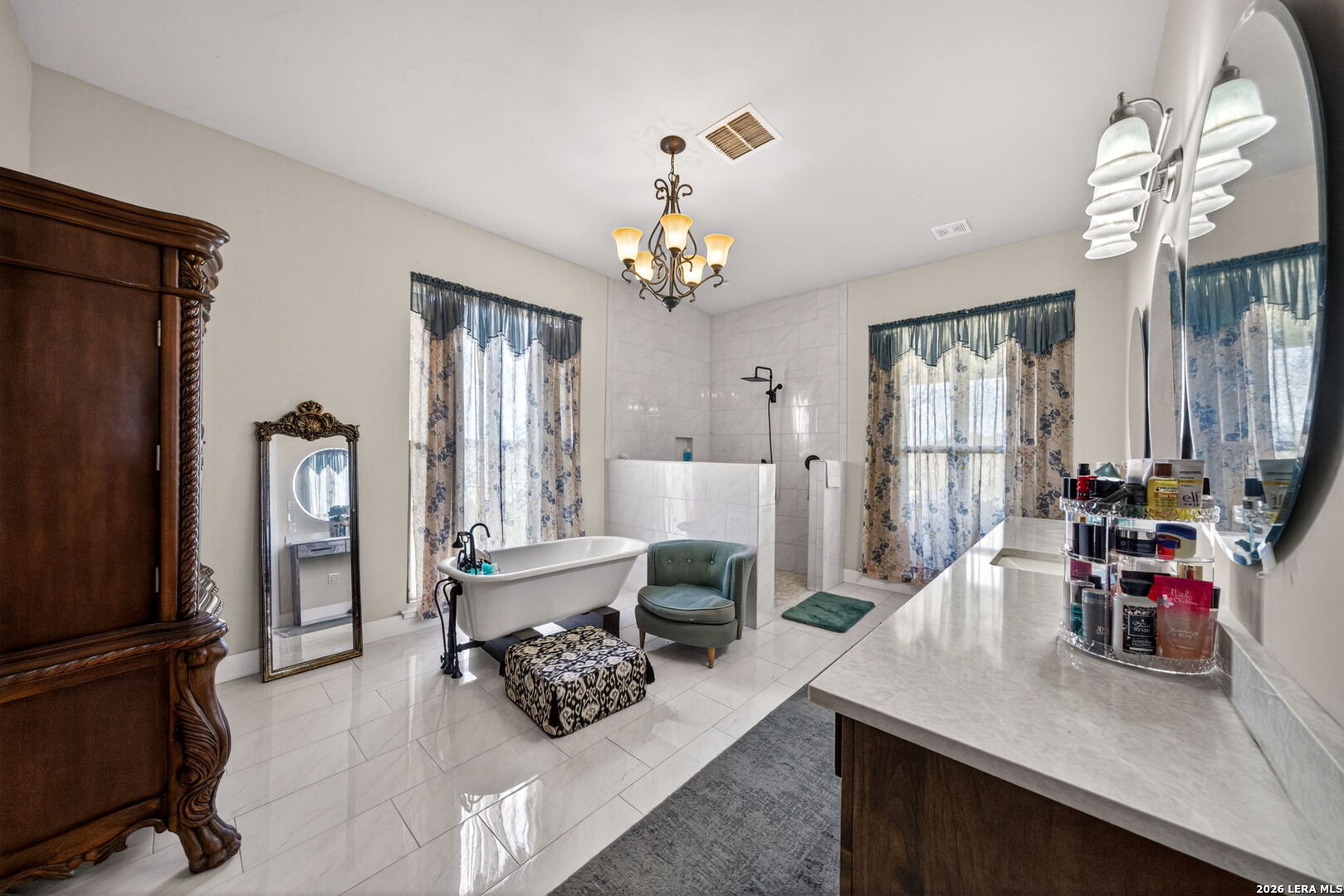 2193 State Highway 97 W Floresville TX 78114