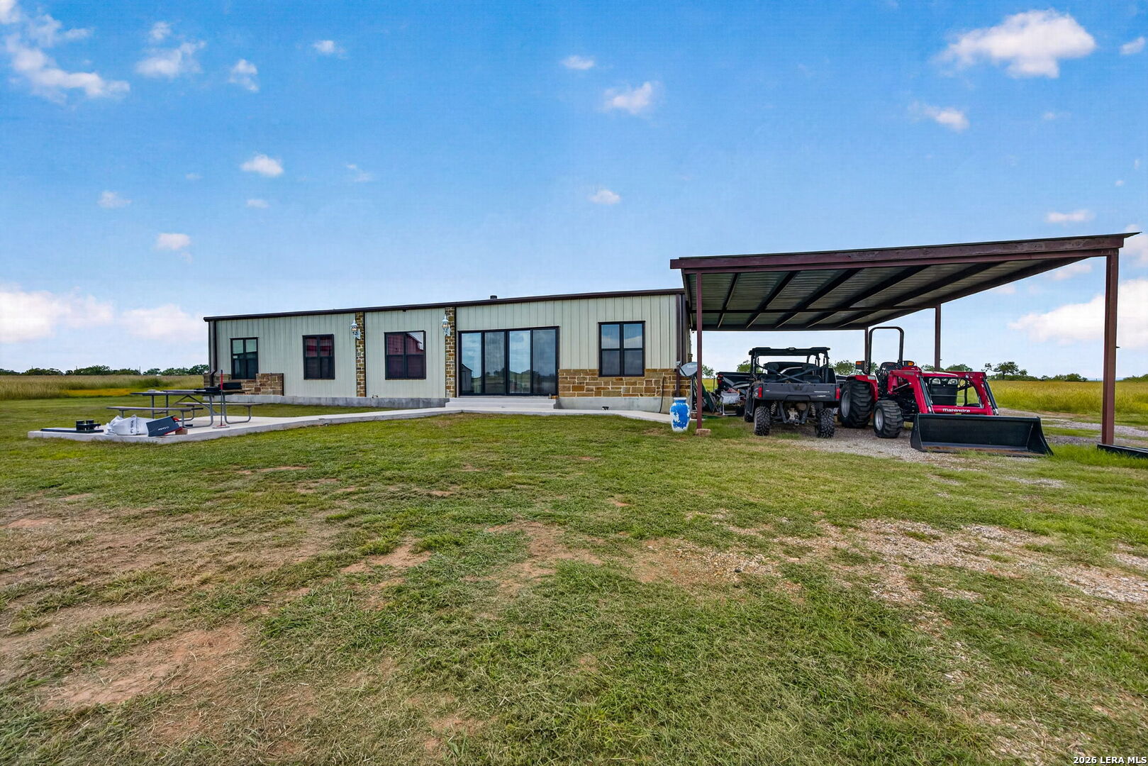 2193 State Highway 97 W Floresville TX 78114