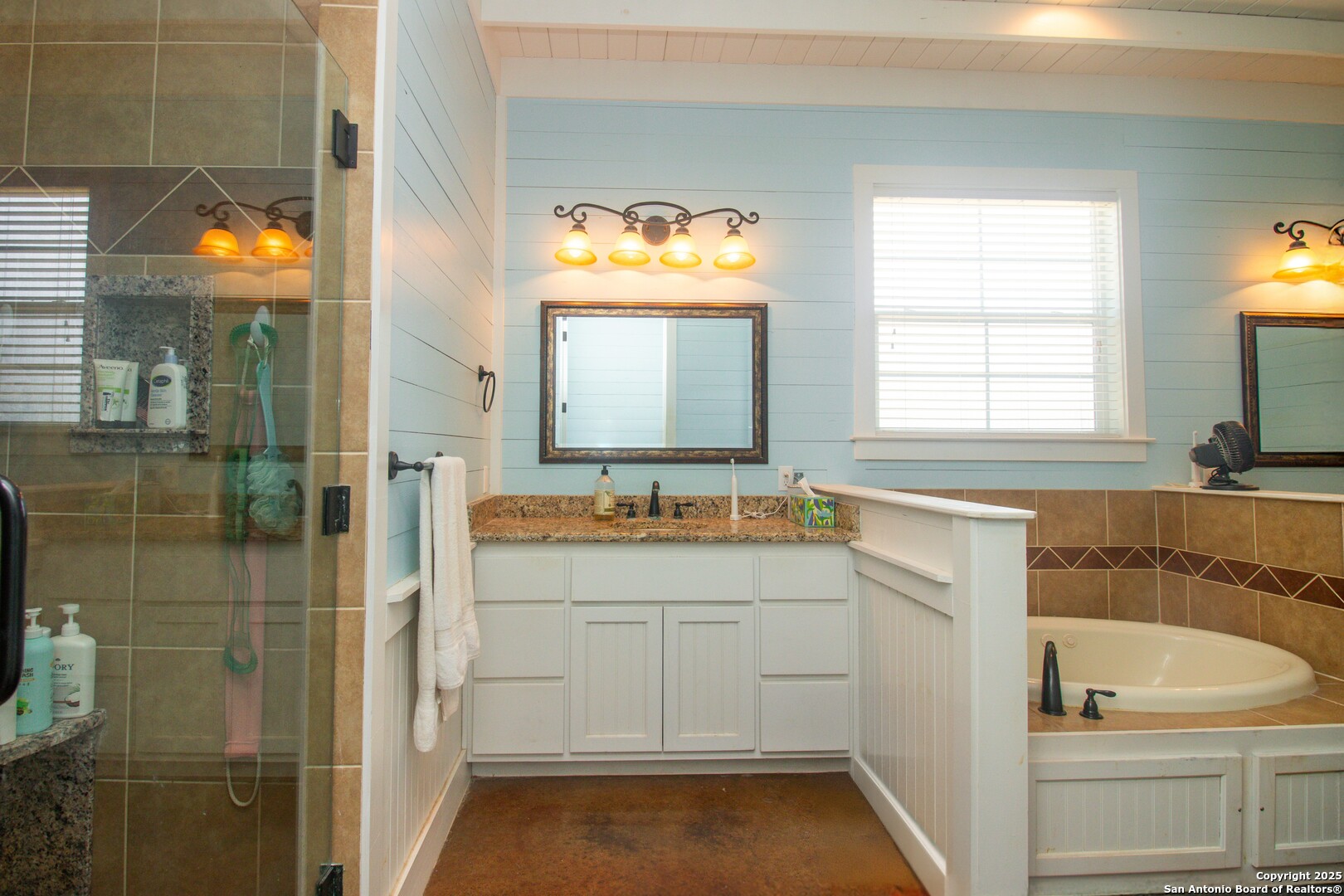 4237 County Road 330 Burnet TX 78611