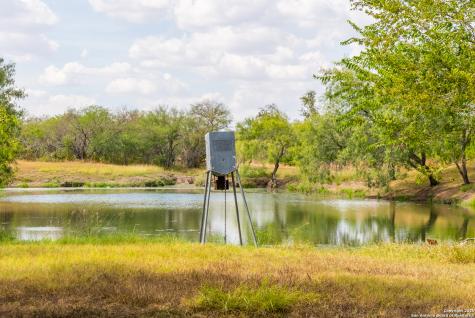 000 County Road 332 Runge TX 78151