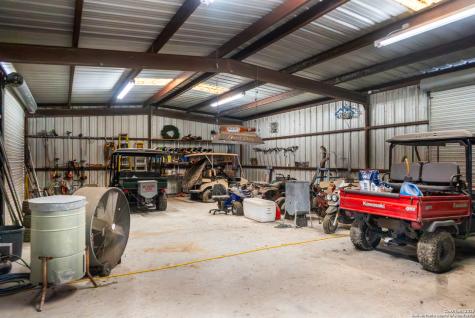 000 County Road 332 Runge TX 78151