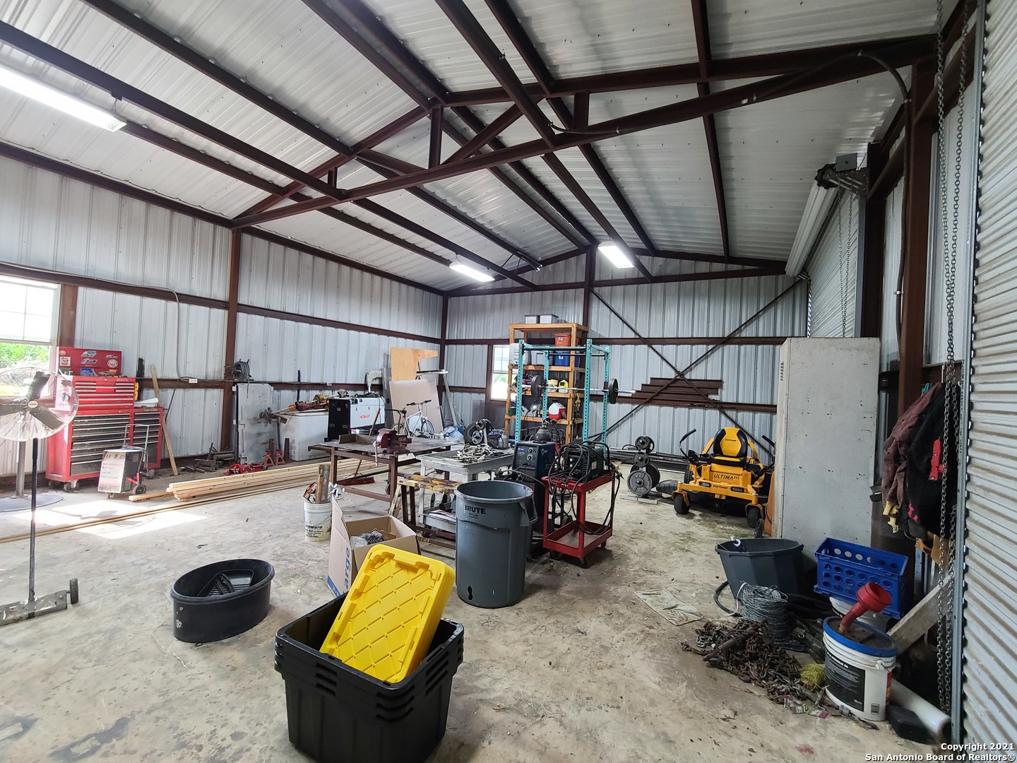 17475 Fm 463 Natalia TX 78059