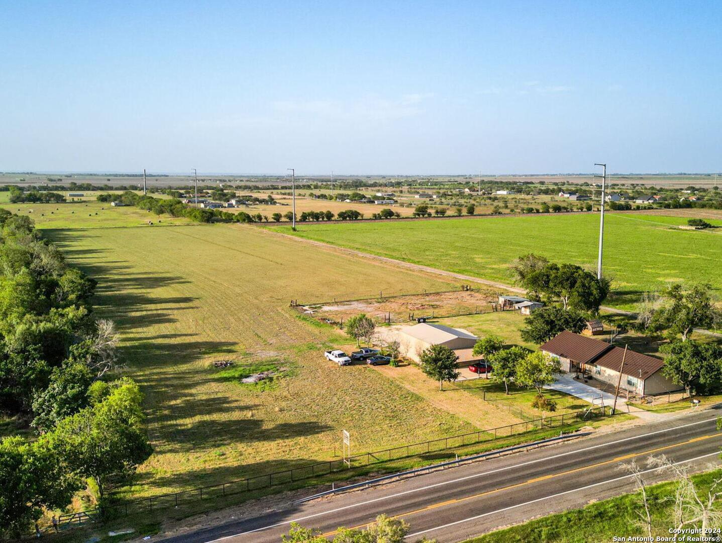 17475 Fm 463 Natalia TX 78059