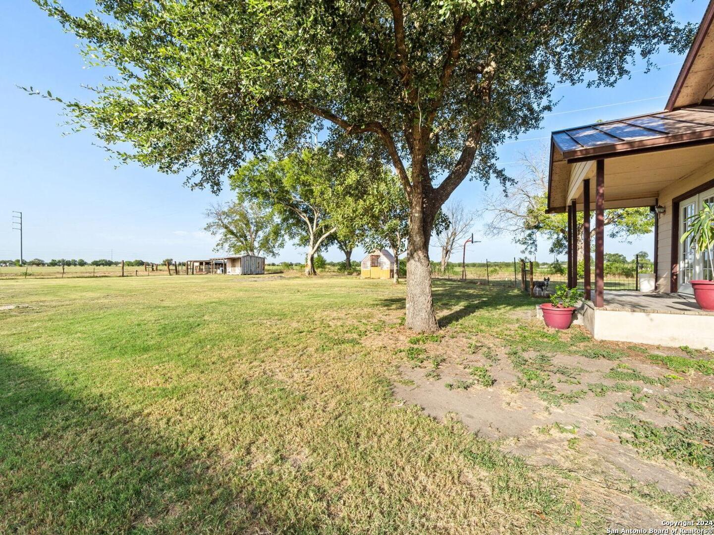 17475 Fm 463 Natalia TX 78059