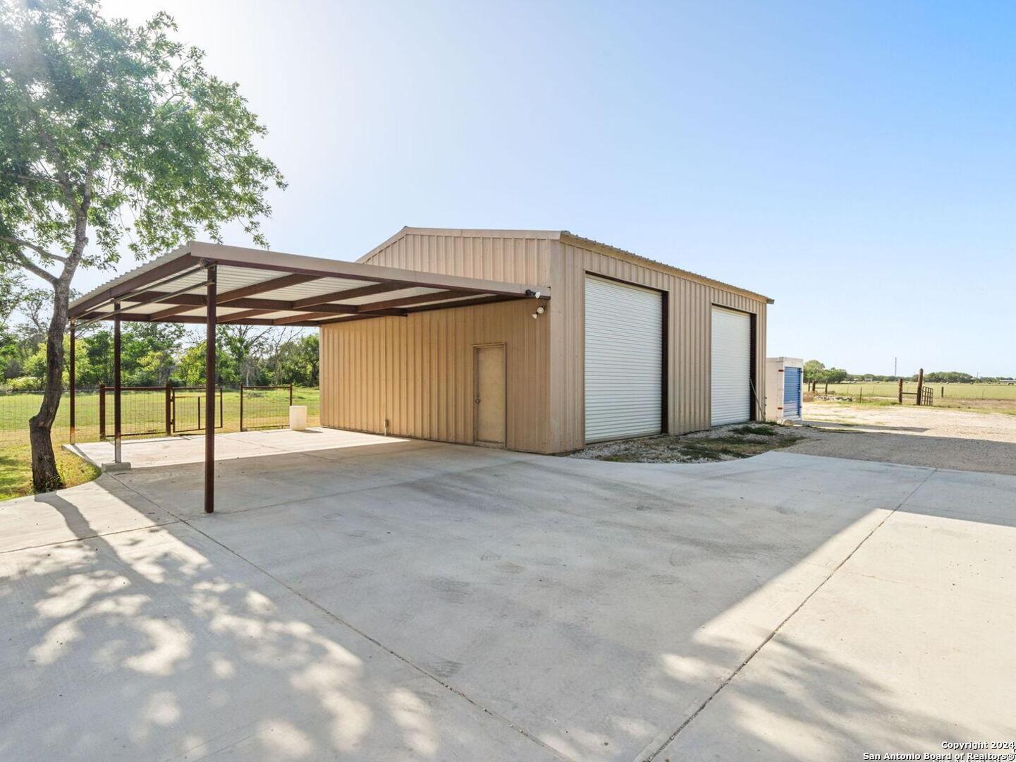 17475 Fm 463 Natalia TX 78059