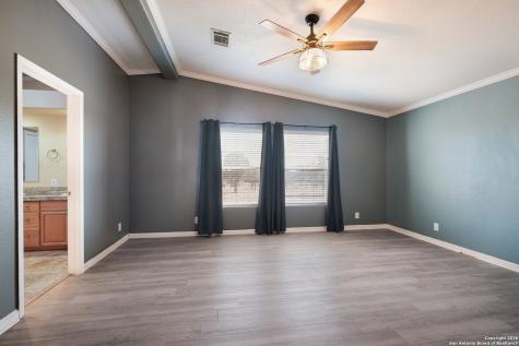 21.16 1951 Dowdy Road Seguin TX 78155