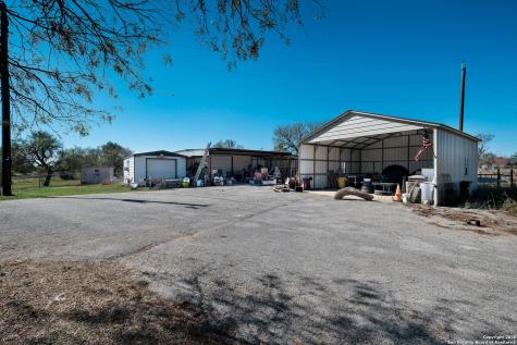 21.16 1951 Dowdy Road Seguin TX 78155