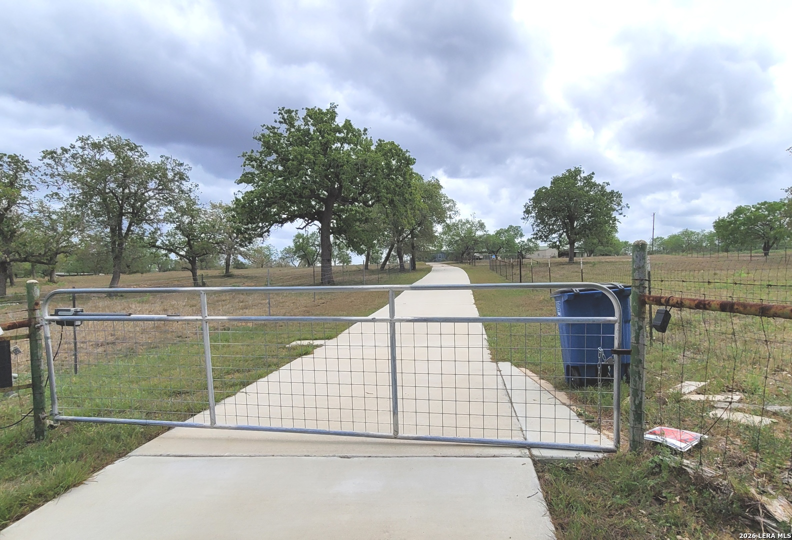 21.16 1951 Dowdy Road Seguin TX 78155