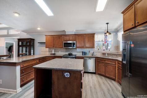 21.16 1951 Dowdy Road Seguin TX 78155